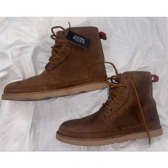 New UGG Men’s 10 Outdoor Luxe Waterproof Leather Fleece Lined Winter Boots NWT - Picture 4 of 10